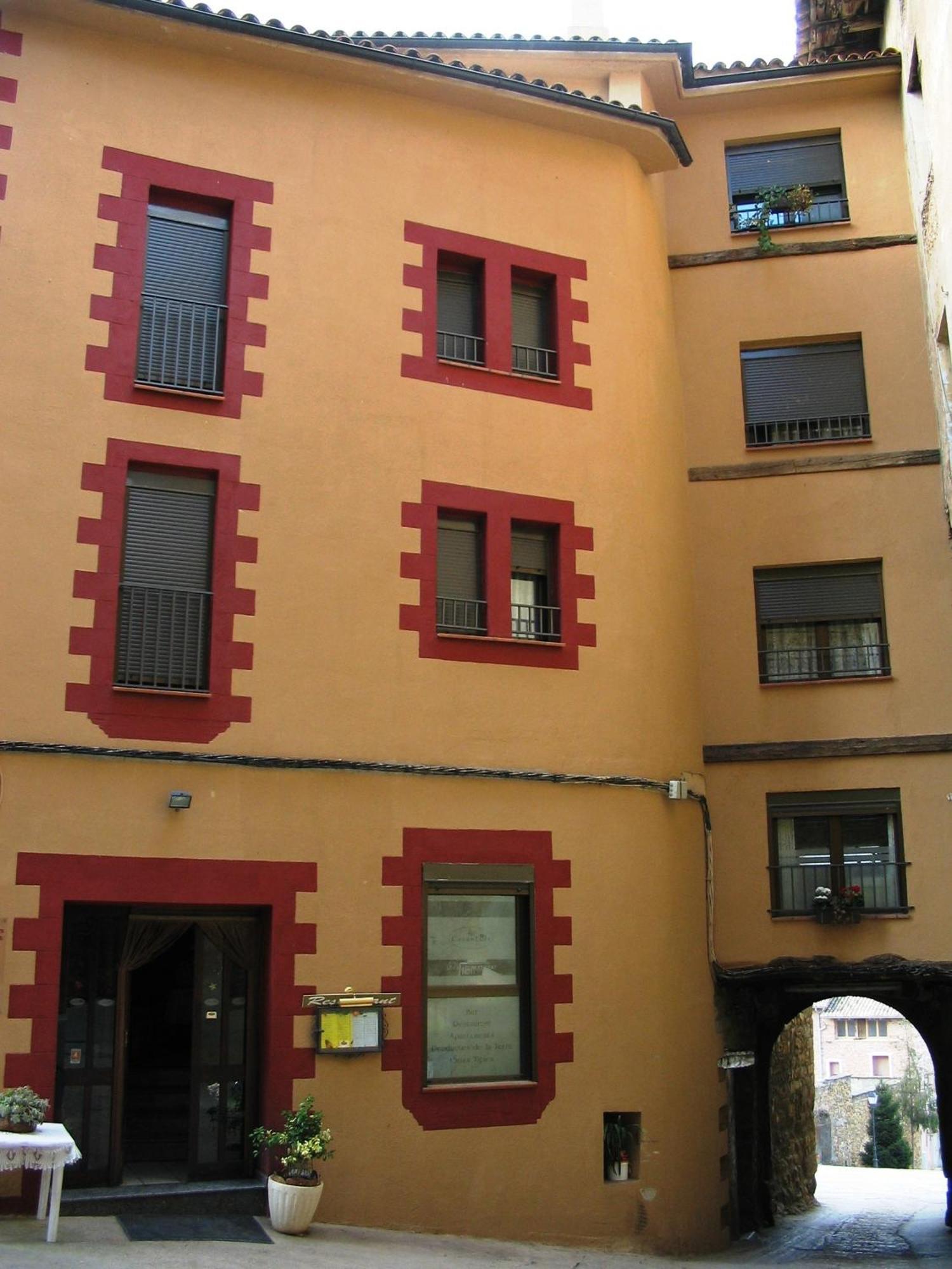 Estudios Casa Lola De Talarn エクステリア 写真